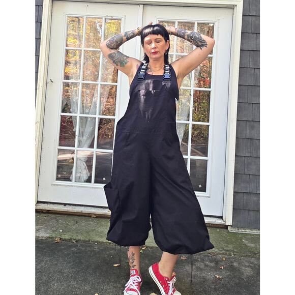 DOUF. Black Ripstop UFO Overalls Black One Size Fits Most Elastic Strap Buckle - Picture 3 of 8